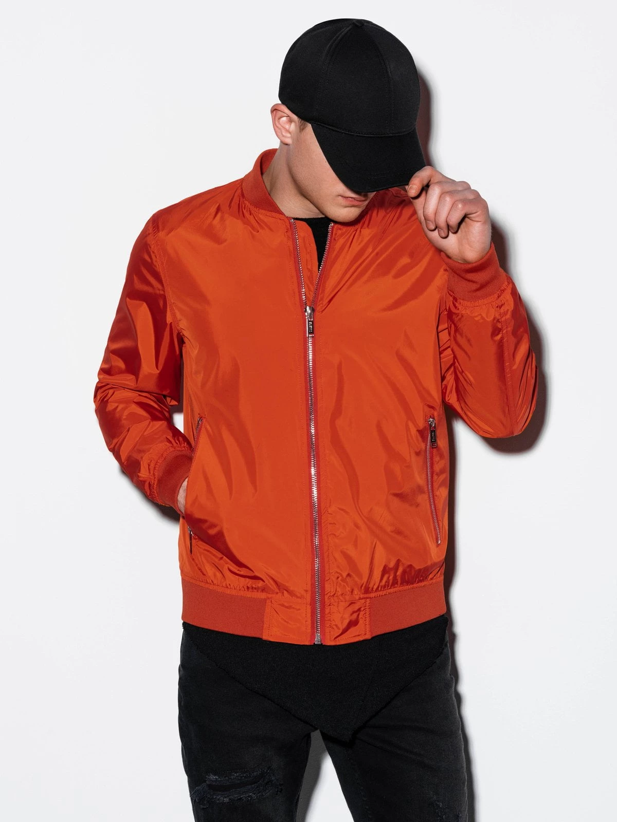 Ombre - Heren Tussenjas - Brickrood - Voorzakken met ritsen - Polyester - Art.nr. C439